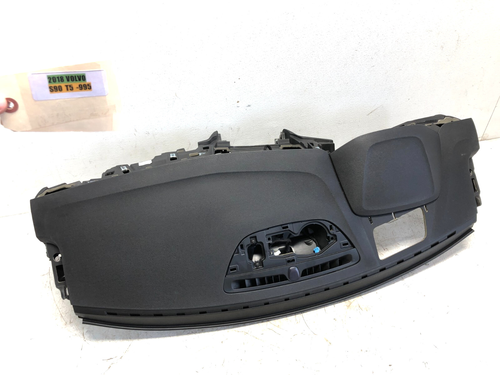 2017-2022 VOLVO S90 DASHBOARD DASH INSTRUMENT PANEL FRAME OEM #HUD.