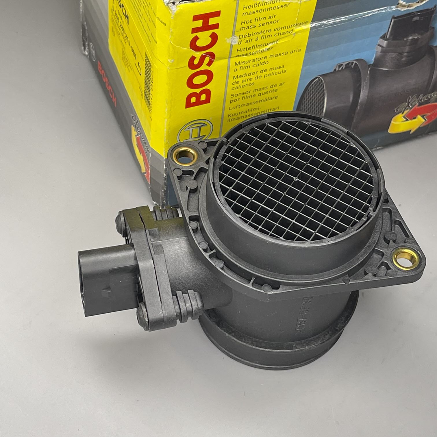 Bosch OEM Mass Air Flow Sensor MAF For 00-01 VW Jetta Passat A4 0986280210 1.8