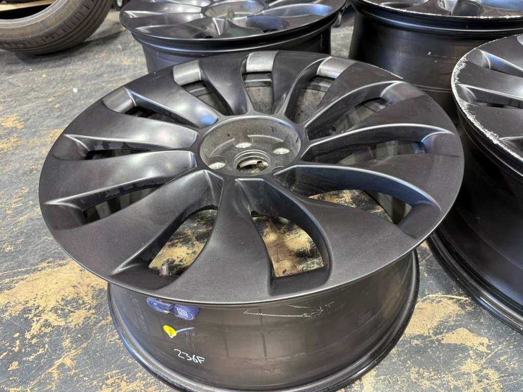 4X Staggered Set 21\ 4X Staggered Set 21\