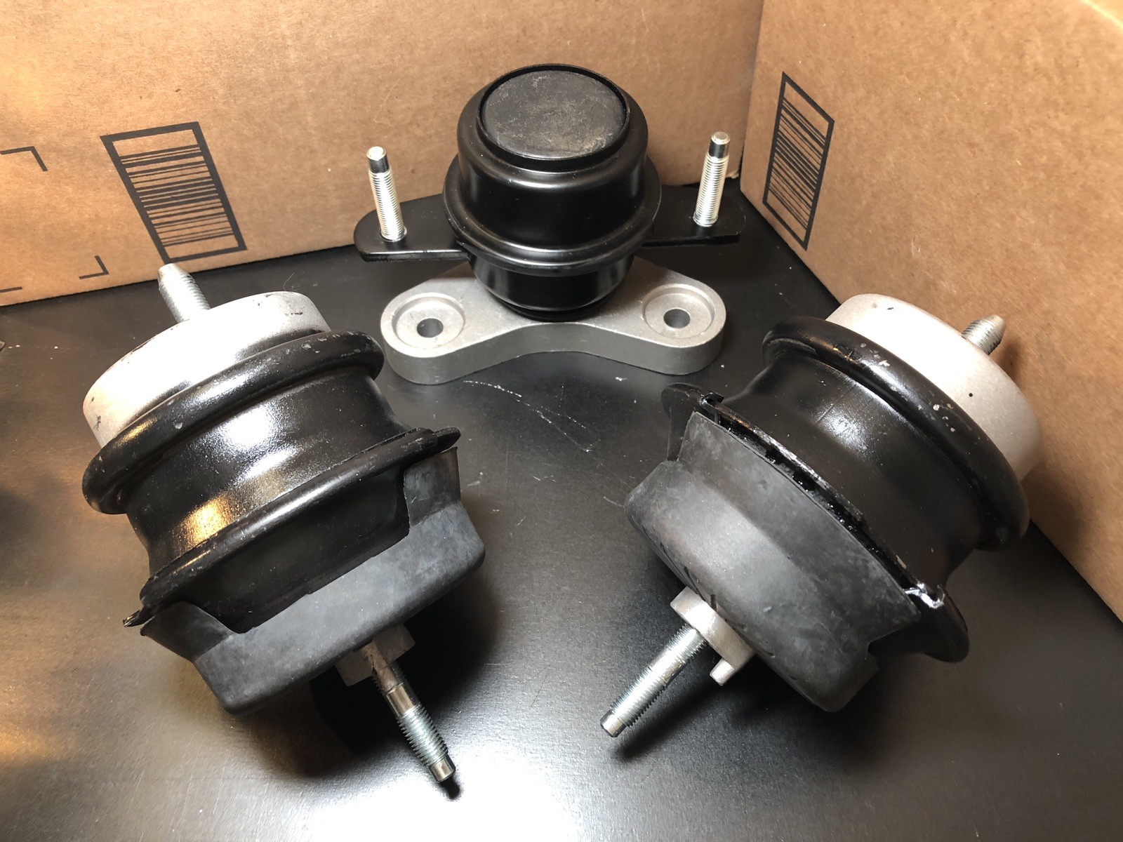 Engine mounts and transmission mounts For 2007-2008 INFINITI G35 RWD ONLY 3pcs Engine mounts and transmission mounts For 2007-2008 INFINITI G35 RWD ONLY 3pcs