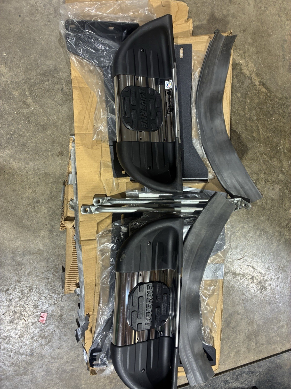 Gm Heavy Duty Trucks Crew Cab . Steps Up.