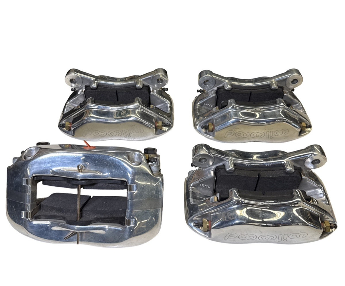 BRAND NEW WILWOOD DYNALITE BRAKE CALIPERS POLISHED W/ PADS 120-6791-P BRAND NEW WILWOOD DYNALITE BRAKE CALIPERS POLISHED W/ PADS 120-6791-P