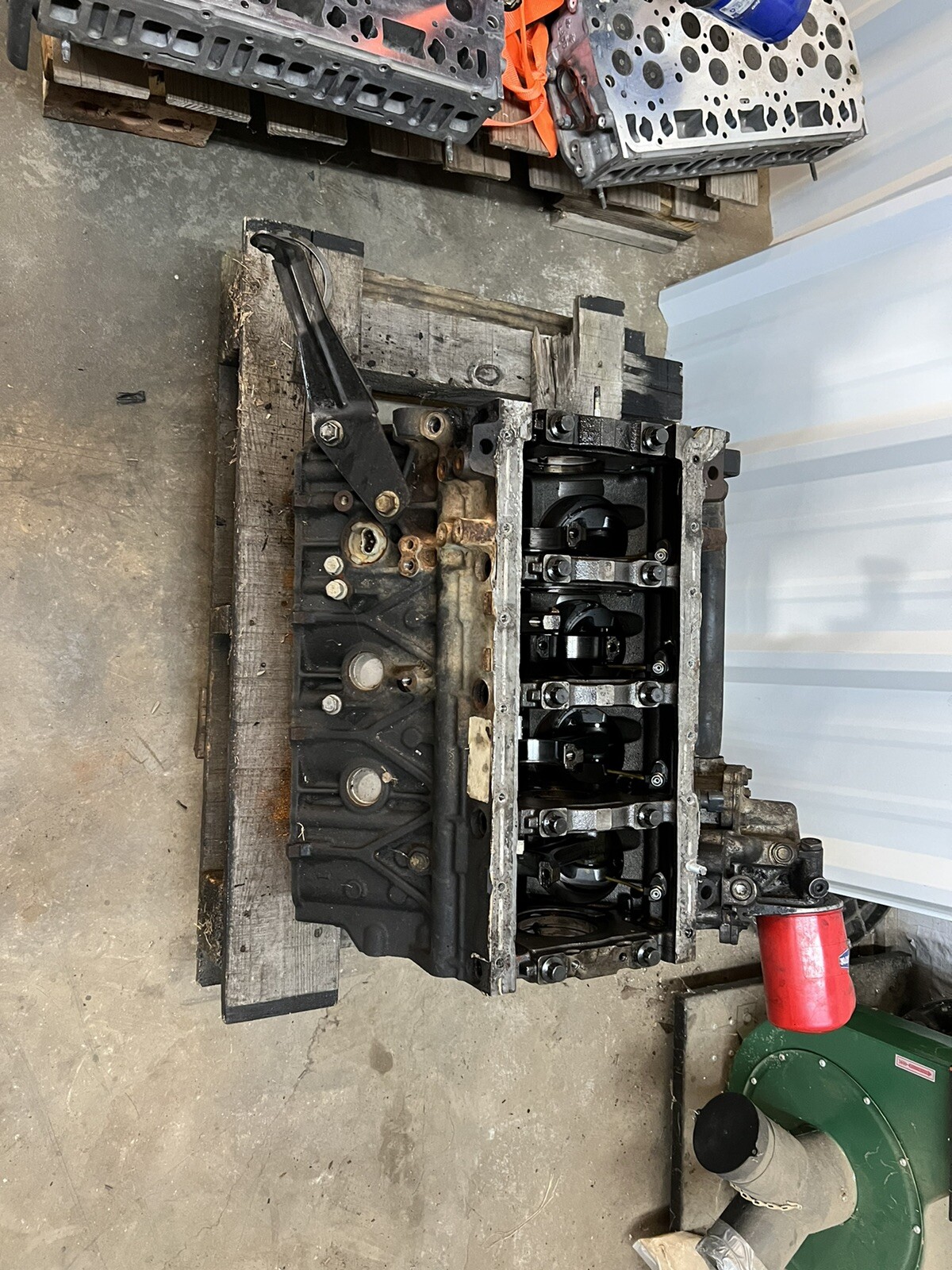 2004.5-2005 2500 Duramax Lly Bare Engine Block