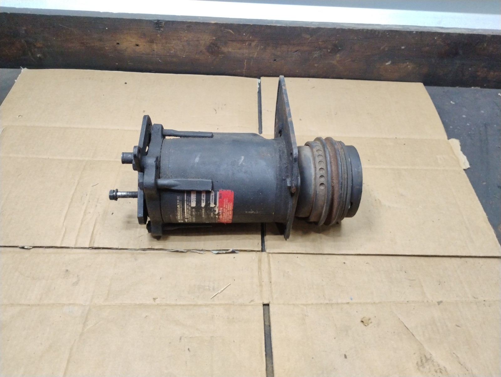 1968 - 1972 Olds 442 Cutlass A/C Compressor 1969 UNTESTED CORE 5910698 OEM