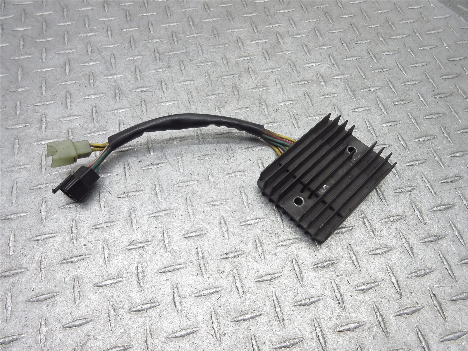 2008 07-09 Ducati Hypermotard 1100 Rectifier Voltage Regulator Charge Control