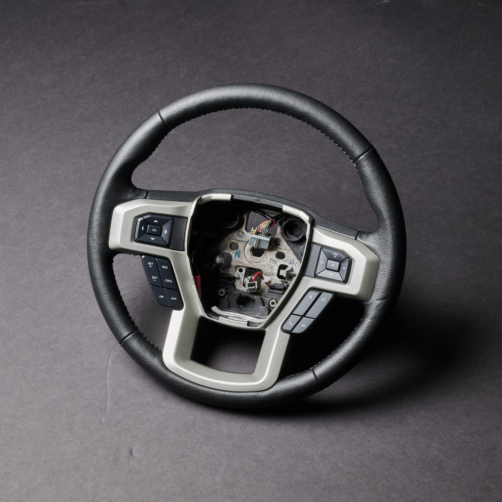 2015–2020 Ford F-150 Lariat OEM Steering Wheel (Mint)