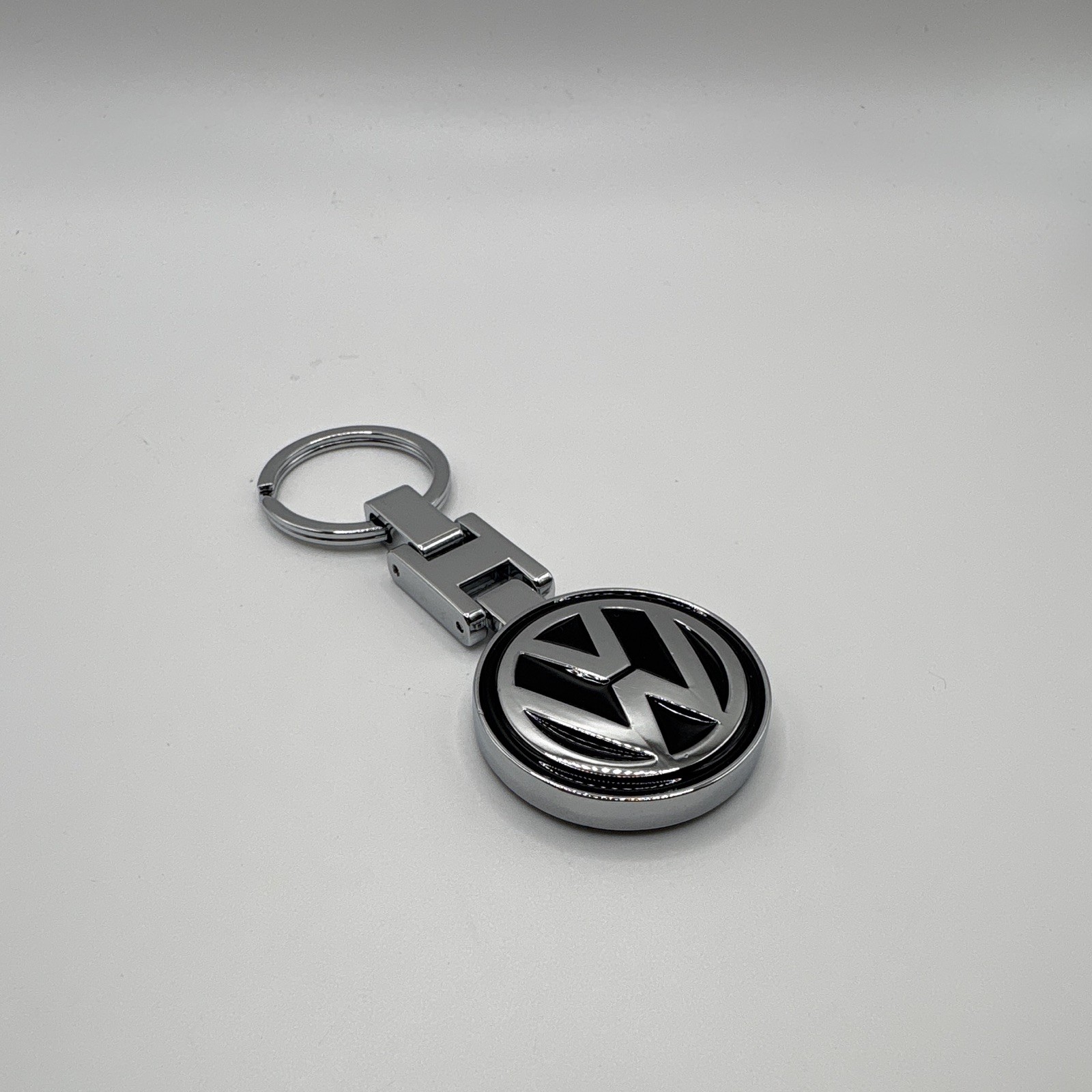 NEW - Custom Metal VW Beetle Bug Car Key Chain Key Ring Gift Keychain- Fast Ship