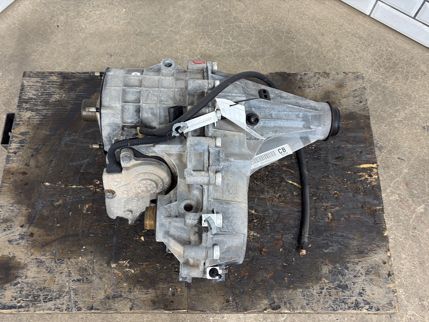 01-07 Chevy GMC 2500HD NP263XHD Electric Shift Transfer Case