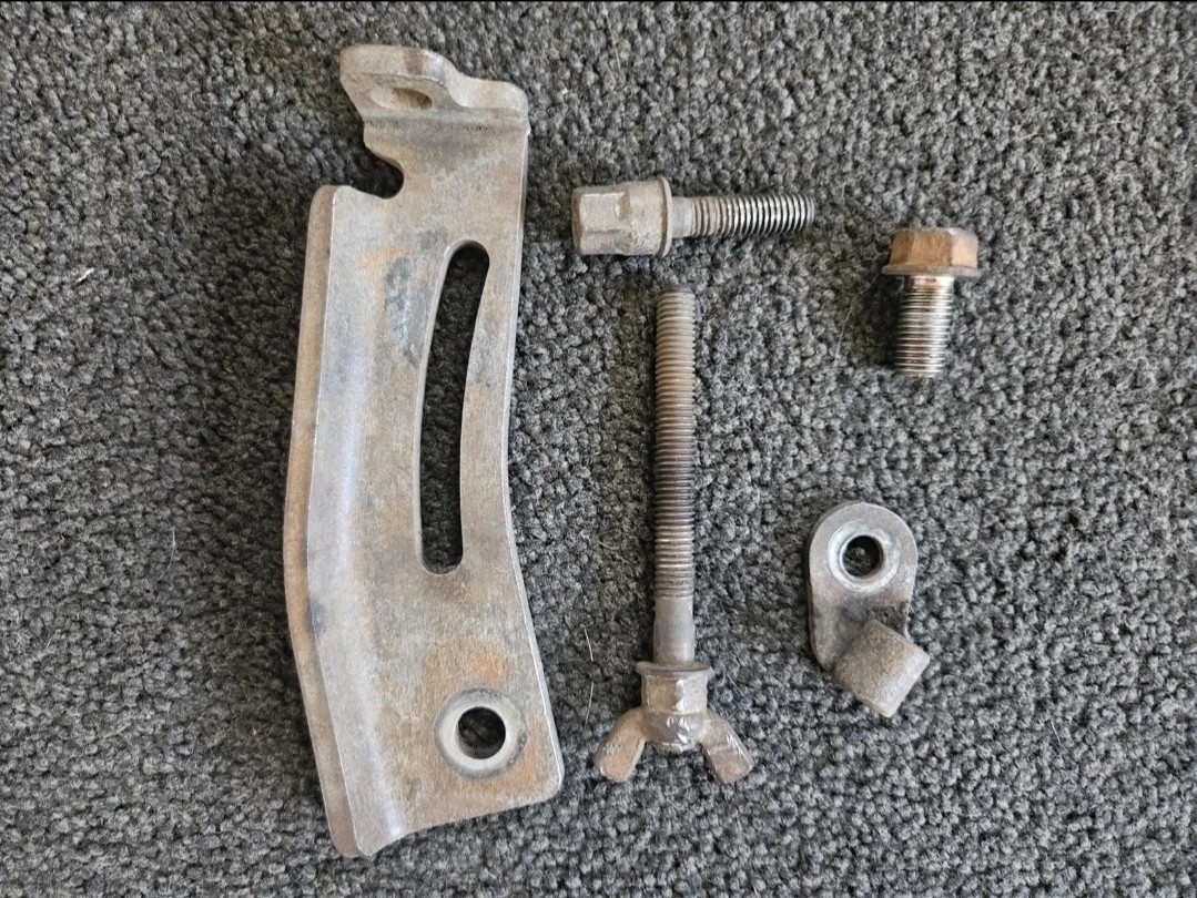 01-05 Honda Civic 1.7L Alternator Belt Bracket with Adjusting Bolt Nut 1.7L 01-05 Honda Civic 1.7L Alternator Belt Bracket with Adjusting Bolt Nut 1.7L