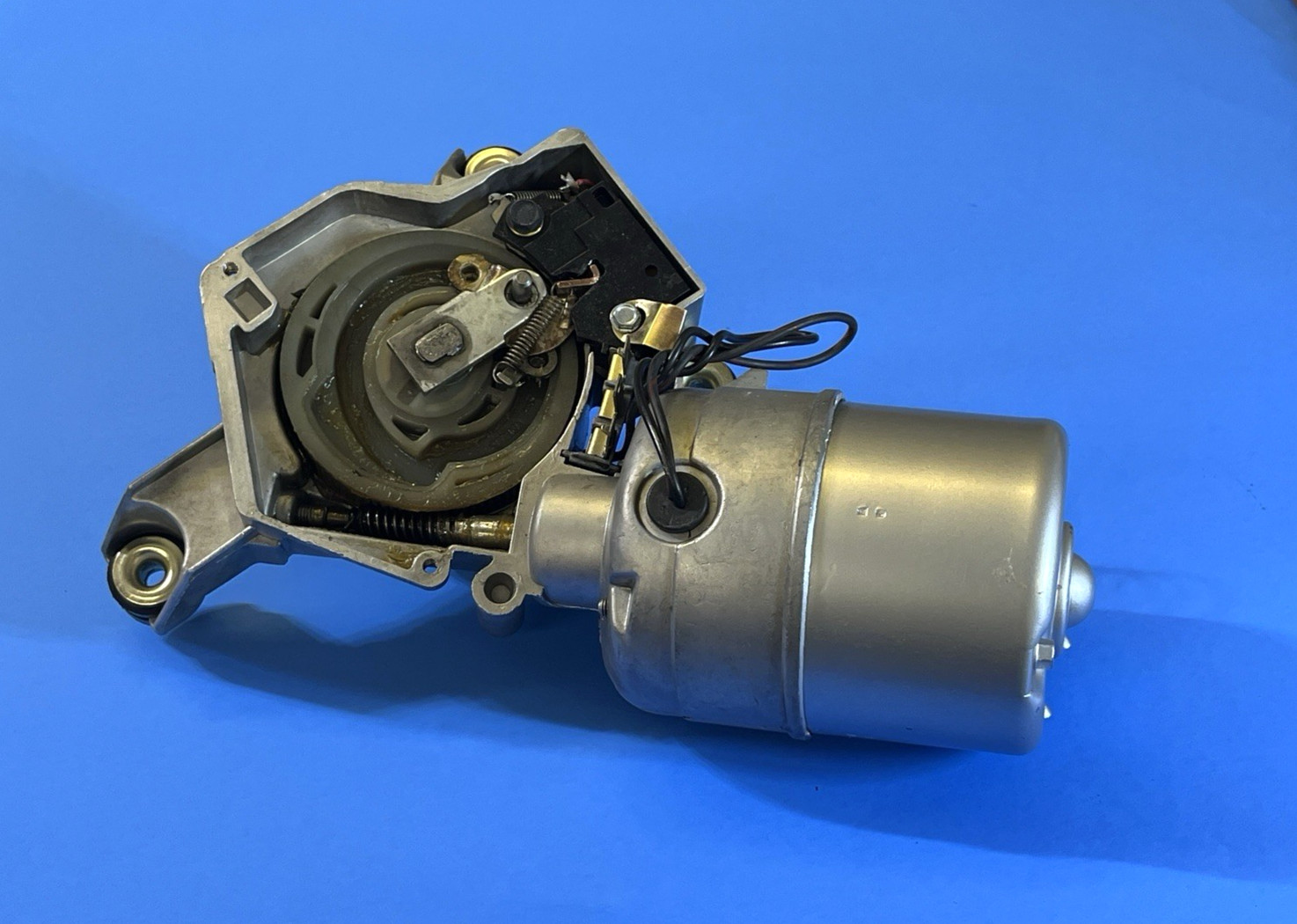 Rebuilt 1965 66 67 GM wiper motor Cadillac Buick OLDS ess washer pump Warranty