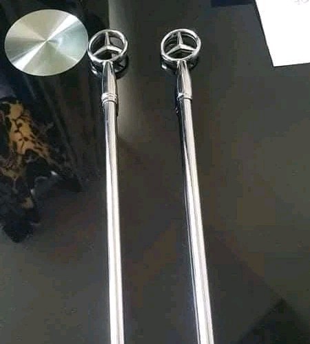 Mercedes Parking Pole Fender With Mounting. 1 Piece Only 