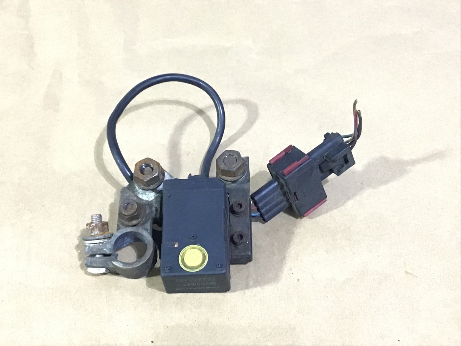 2003-11 SAAB 9-3 POSITIVE BATTERY TERMINAL CABLE MAIN RELAY SWITCH OEM 12791308 2003-11 SAAB 9-3 POSITIVE BATTERY TERMINAL CABLE MAIN RELAY SWITCH OEM 12791308