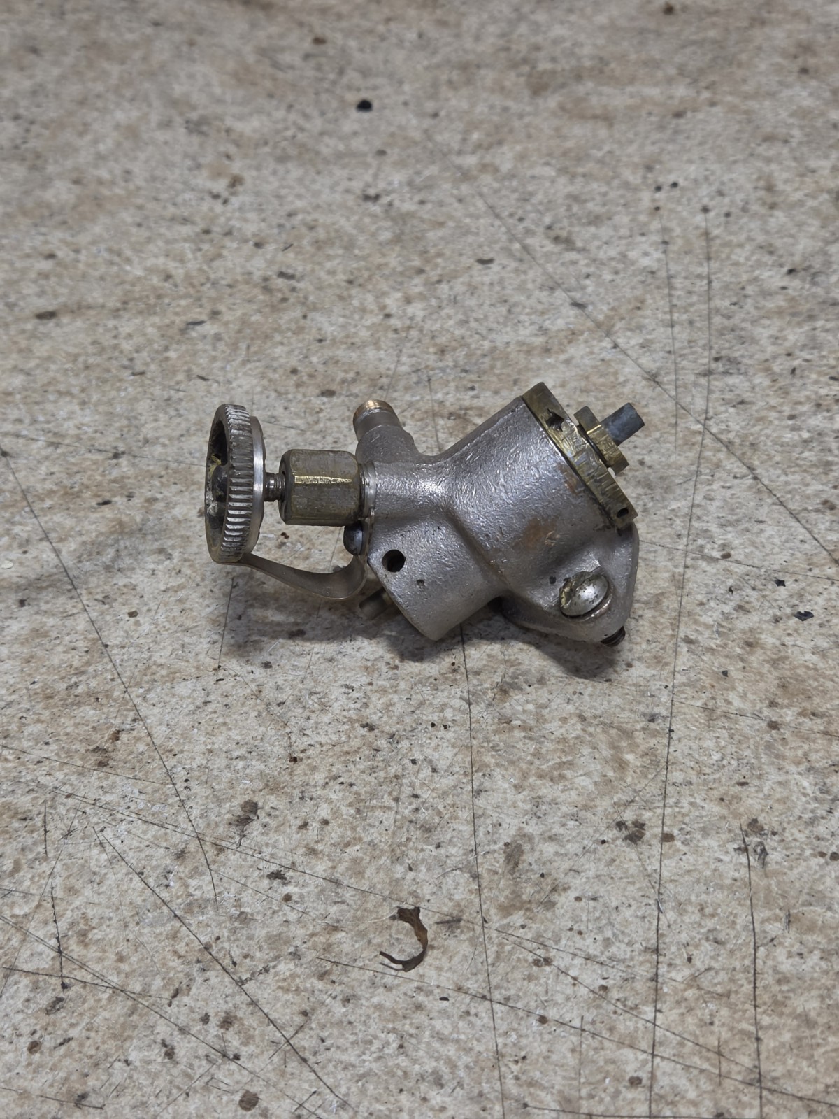 Antique Circa 1920 Evinrude Model A 2hp Rowboat Motor Carburetor / Mixer RBM Antique Circa 1920 Evinrude Model A 2hp Rowboat Motor Carburetor / Mixer RBM