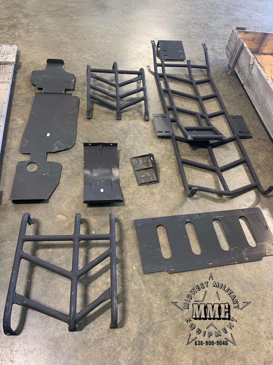 Under Body Skid Plate Protection Kit for HMMWV Under Body Skid Plate Protection Kit for HMMWV