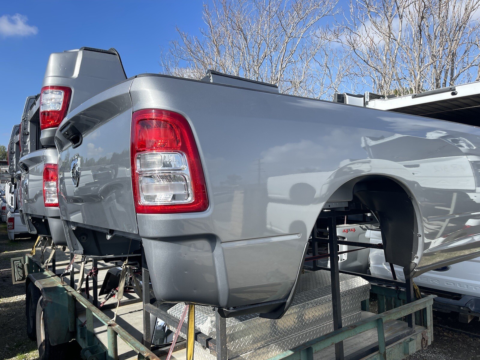2019-25 DODGE RAM 8’ Long Bed , Single wheel, BILLET SILVER PSC  , New Takeoff