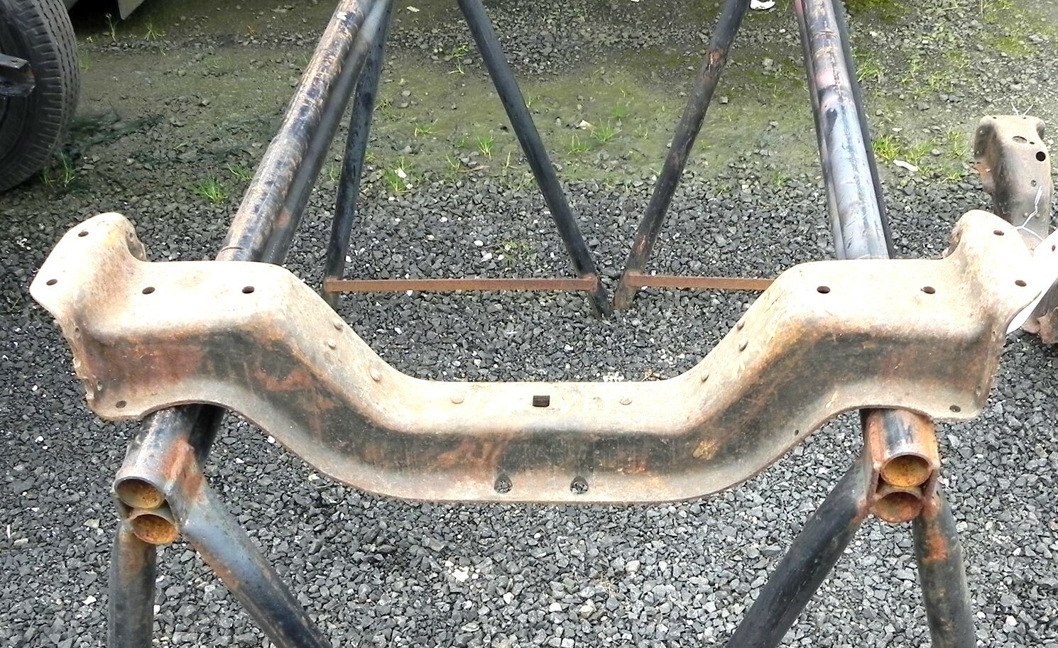 VINTAGE FORD MERCURY 1940-1948 FRAME CROSSMEMBER NOS PART #19A-5019 VINTAGE FORD MERCURY 1940-1948 FRAME CROSSMEMBER NOS PART #19A-5019