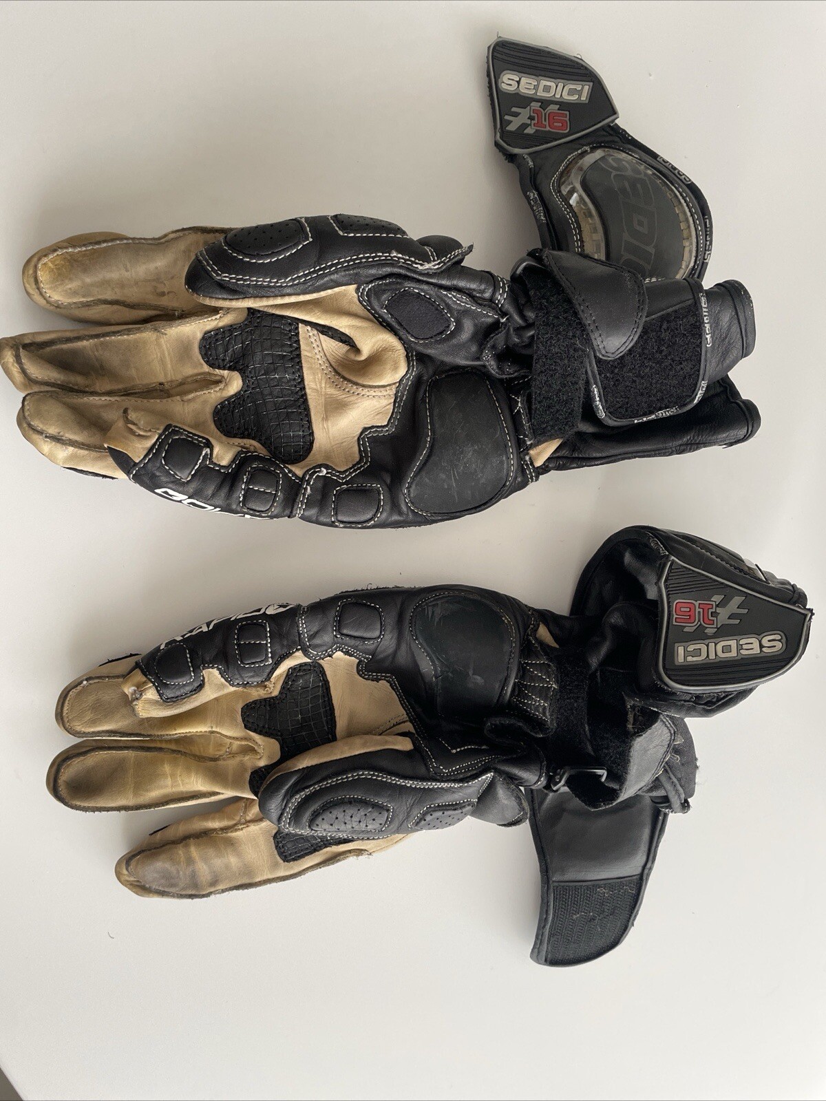 Sedici Corsa Mens Motorcycle Gloves(XL)
