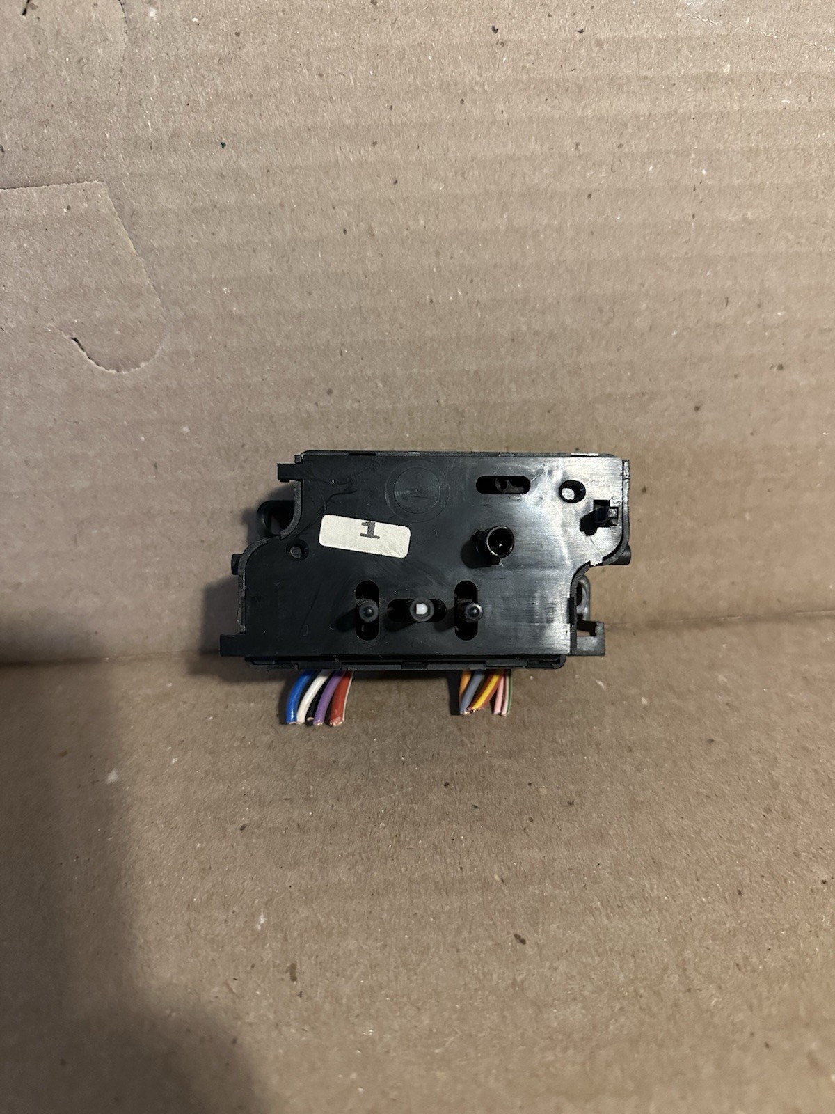1988-1990 Mercedes W124 300CE RIGHT Pass Seat Switch Control 124 820 8810 1988-1990 Mercedes W124 300CE RIGHT Pass Seat Switch Control 124 820 8810