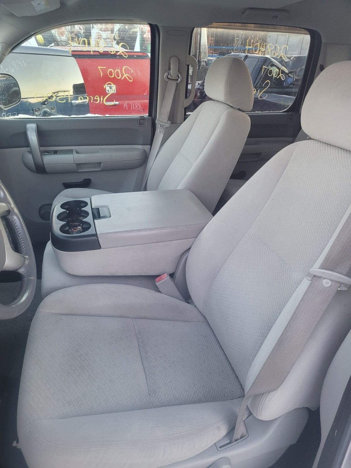 \'07-\'09 CHEVROLET SILVERADO 1500 Regular Cab manual cloth (Complete set) OEM \'07-\'09 CHEVROLET SILVERADO 1500 Regular Cab manual cloth (Complete set) OEM
