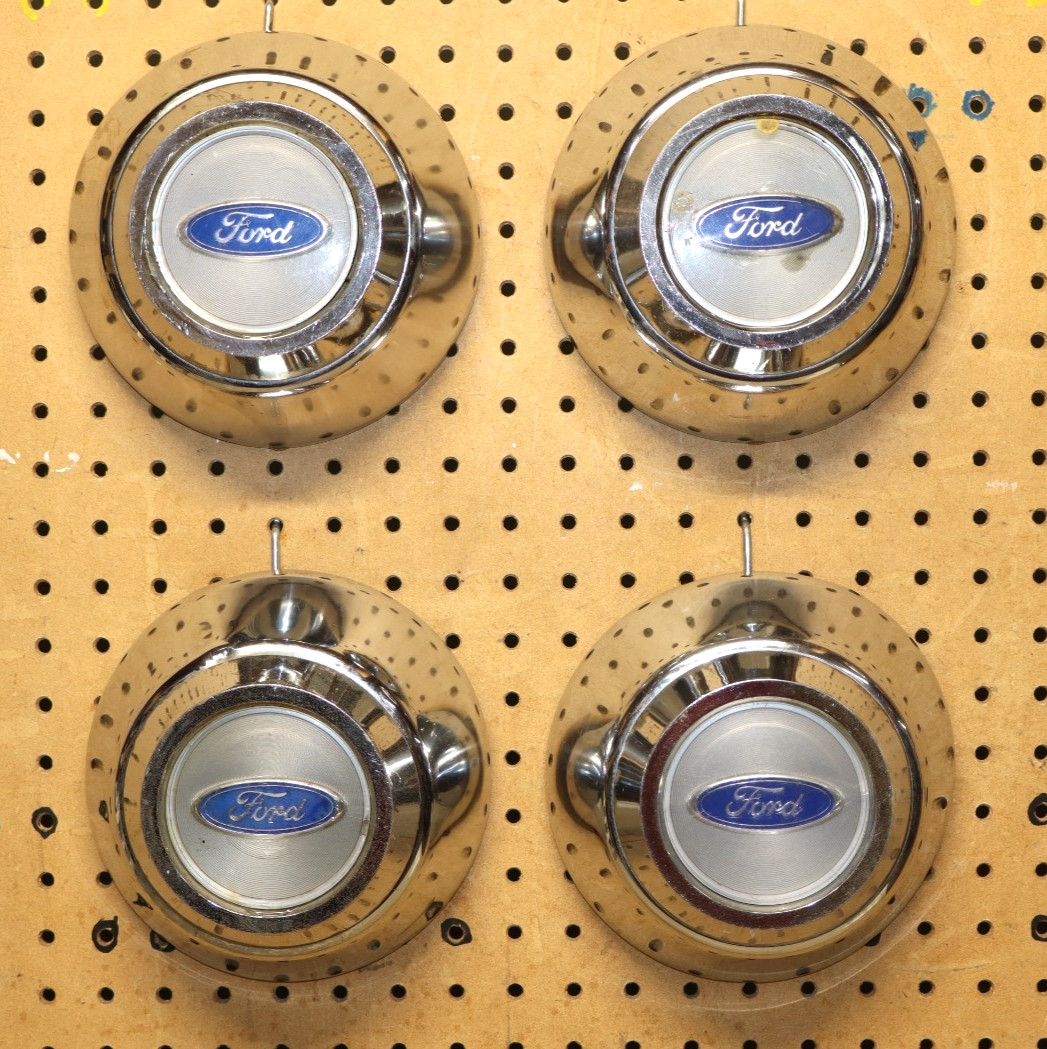 USED 1988-1991 Ford Crown Victoria OEM 7\ USED 1988-1991 Ford Crown Victoria OEM 7\