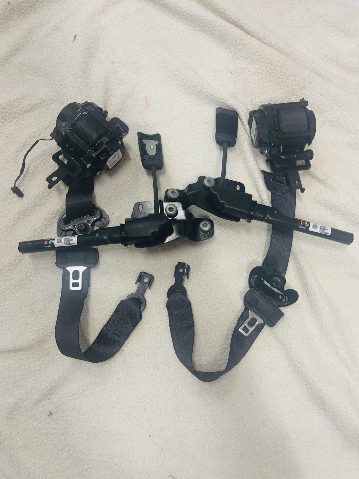 2024 2025 CHEVY TRAVERSE SEATBELTS WITH PRETENSIONERS FRONT 2024 2025 CHEVY TRAVERSE SEATBELTS WITH PRETENSIONERS FRONT