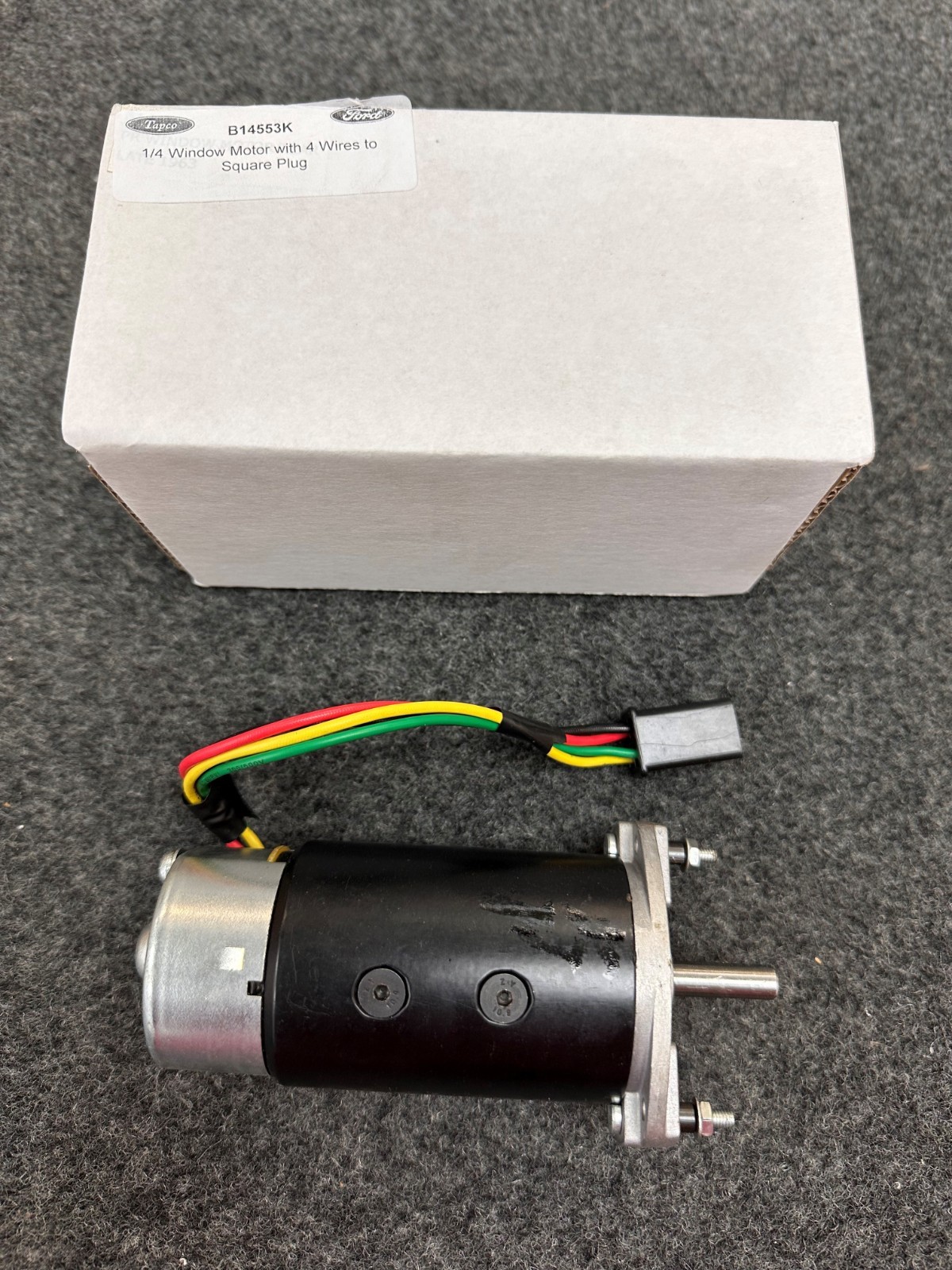 New 1961-62 Ford Thunderbird Rear Window Motor, 4 Wires, Square Plastic plug New 1961-62 Ford Thunderbird Rear Window Motor, 4 Wires, Square Plastic plug