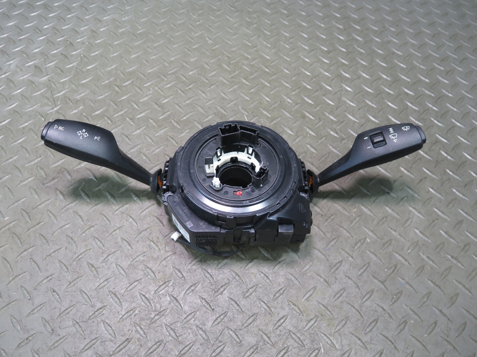 12-17 BMW F33 F82 F83 M4 STEERING COLUMN MULTI SWITCH CLOCK SPRING 9351143 OEM
