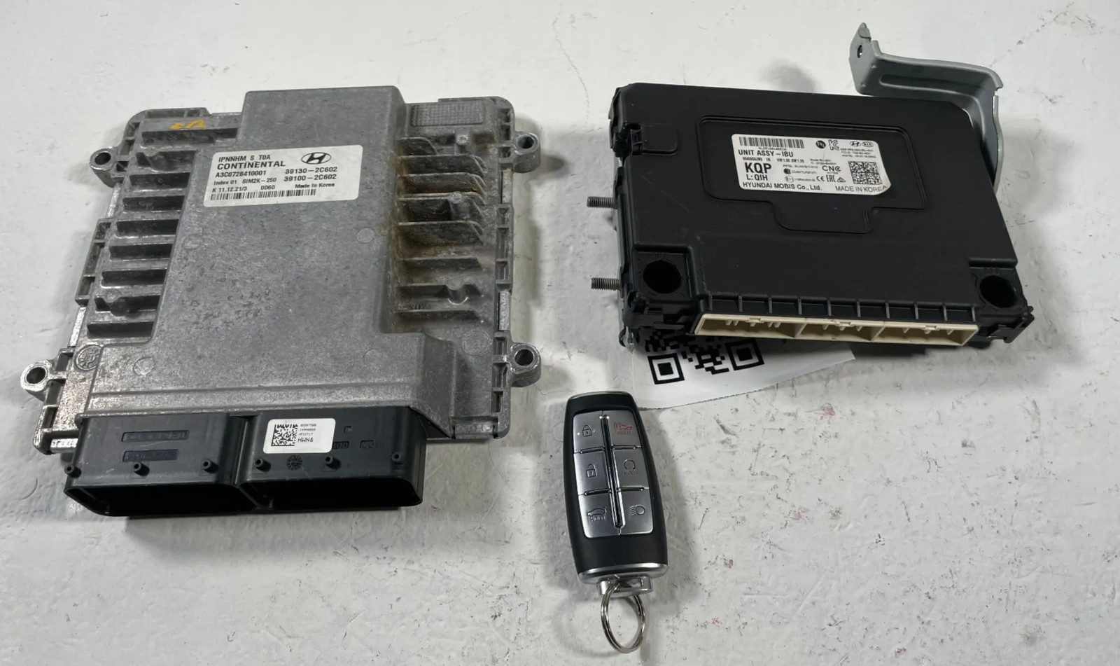 22-23 GENESIS G70 RWD ENGINE & BODY CONTROL MODULE ECM BCM W/ KEY FOB  #108113