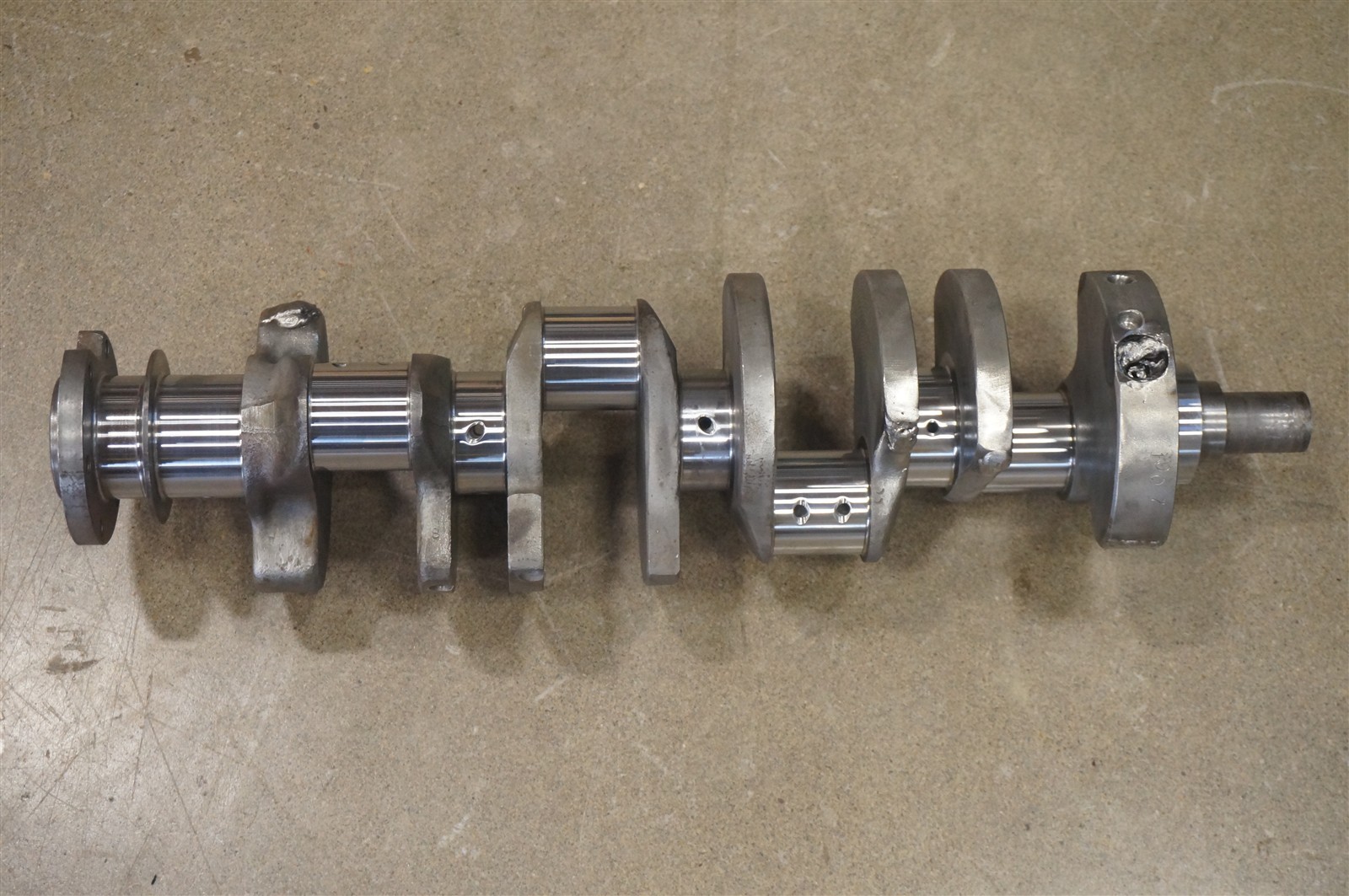 OEM 1969 Camaro Z28 DZ 302 Steel Tufftrided .010/.010 Crankshaft 1178
