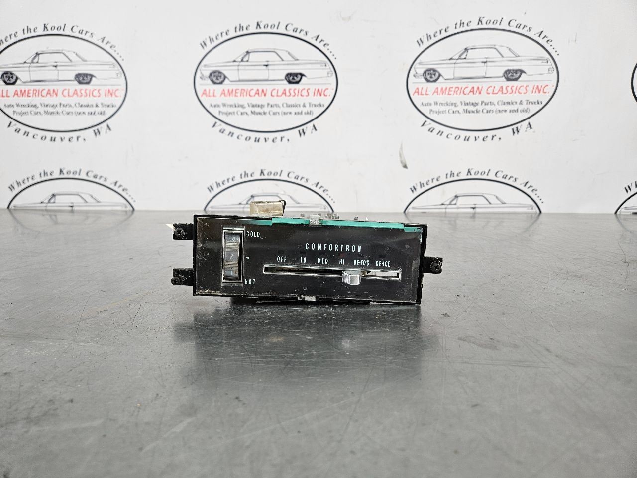 1969 70 Impala, Caprice A/C Heater COMFORTRON Control Unit Panel, #7307838 OEM