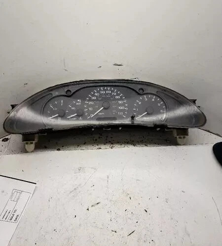 2000-2005 Chevy Cavalier Speedometer Cluster MPH OEM