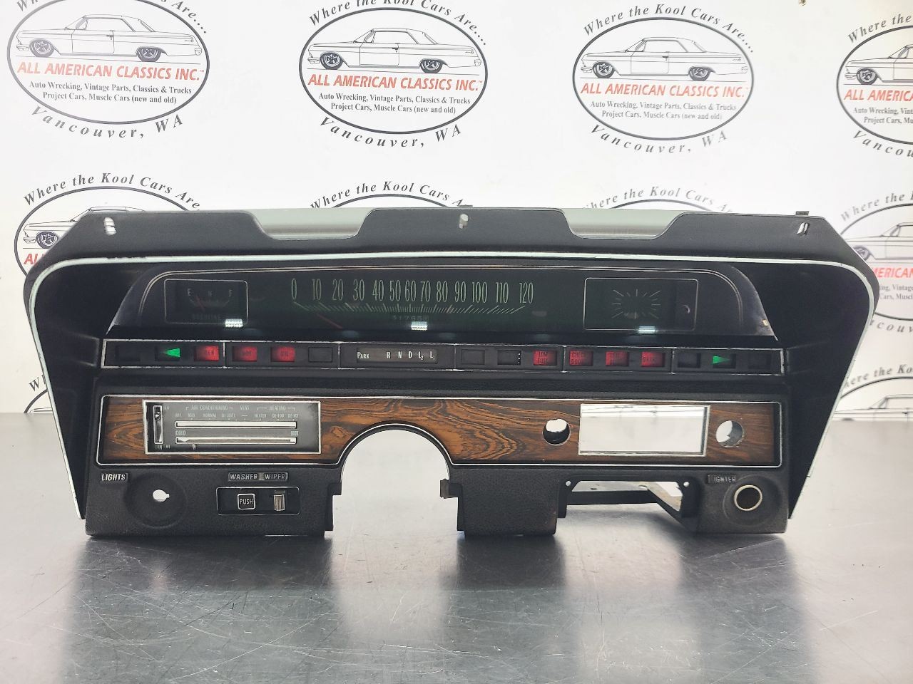 1969-70 Impala Caprice Speedometer Instrument Cluster Assembly w/ Carrier, Trim