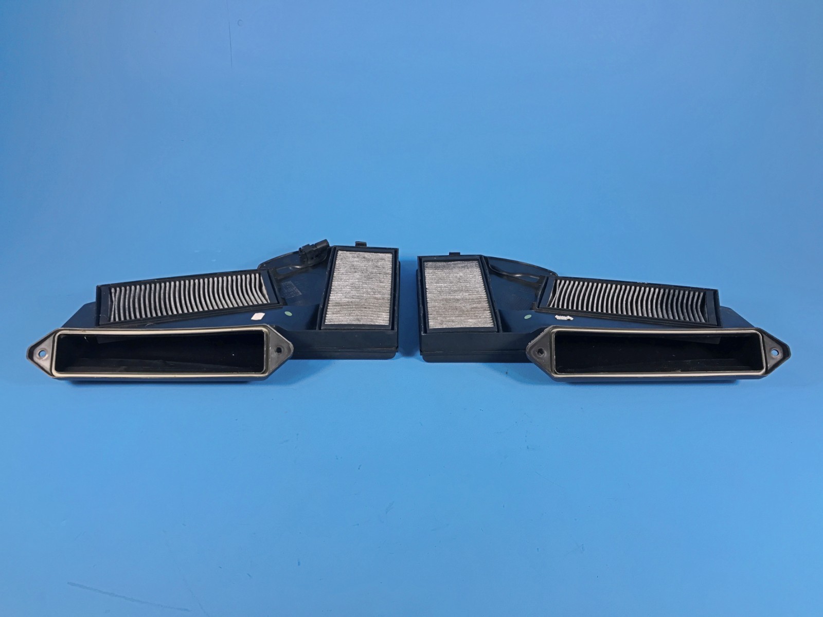 08-13 BMW E90 E92 M3 LEFT & RIGHT CABIN MICRO FILTER HOUSING PAIR❗51K MILES❗ 08-13 BMW E90 E92 M3 LEFT & RIGHT CABIN MICRO FILTER HOUSING PAIR❗51K MILES❗