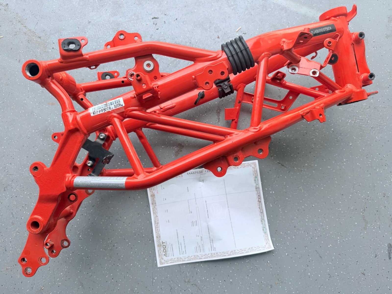 2023 KTM RC 390 RC390 Main Body Frame Chassis SALVAGE EZ REG 2023 KTM RC 390 RC390 Main Body Frame Chassis SALVAGE EZ REG