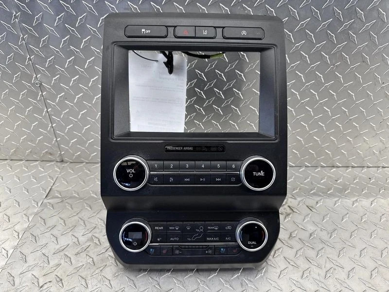 OEM 2019 FORD EXPEDITION RADIO TEMPERATURE CONTROL PANEL 8in. BEZEL KL1T18E245BA