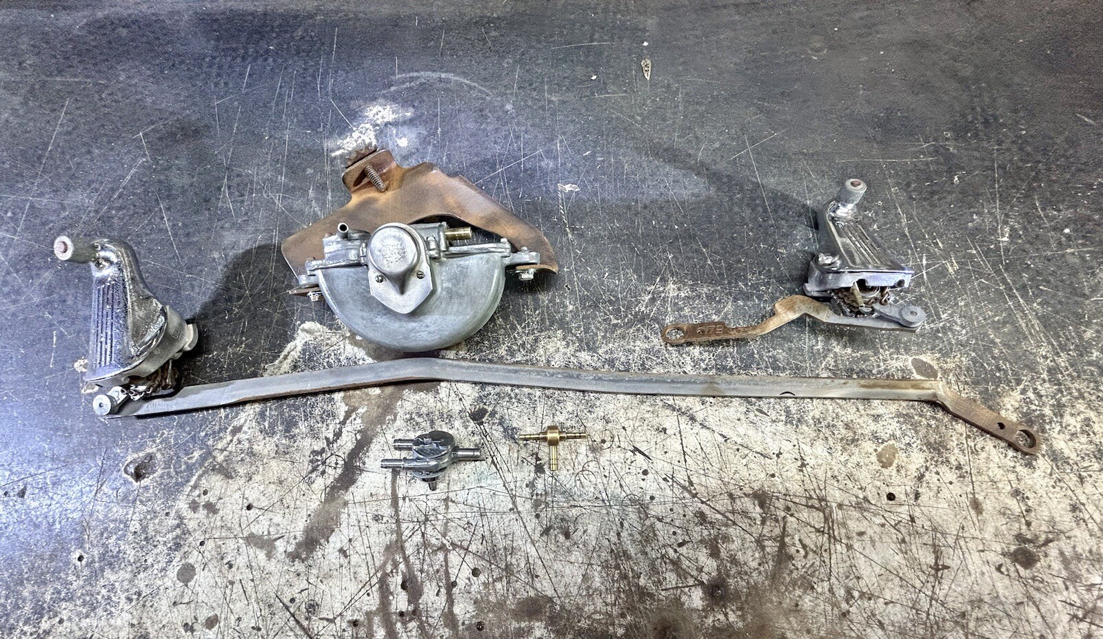 1948 PONTIAC “TRICO” WINDSHIELD / REAR WIPER SET UP ( OEM USED PARTS ) A+ A+ A+