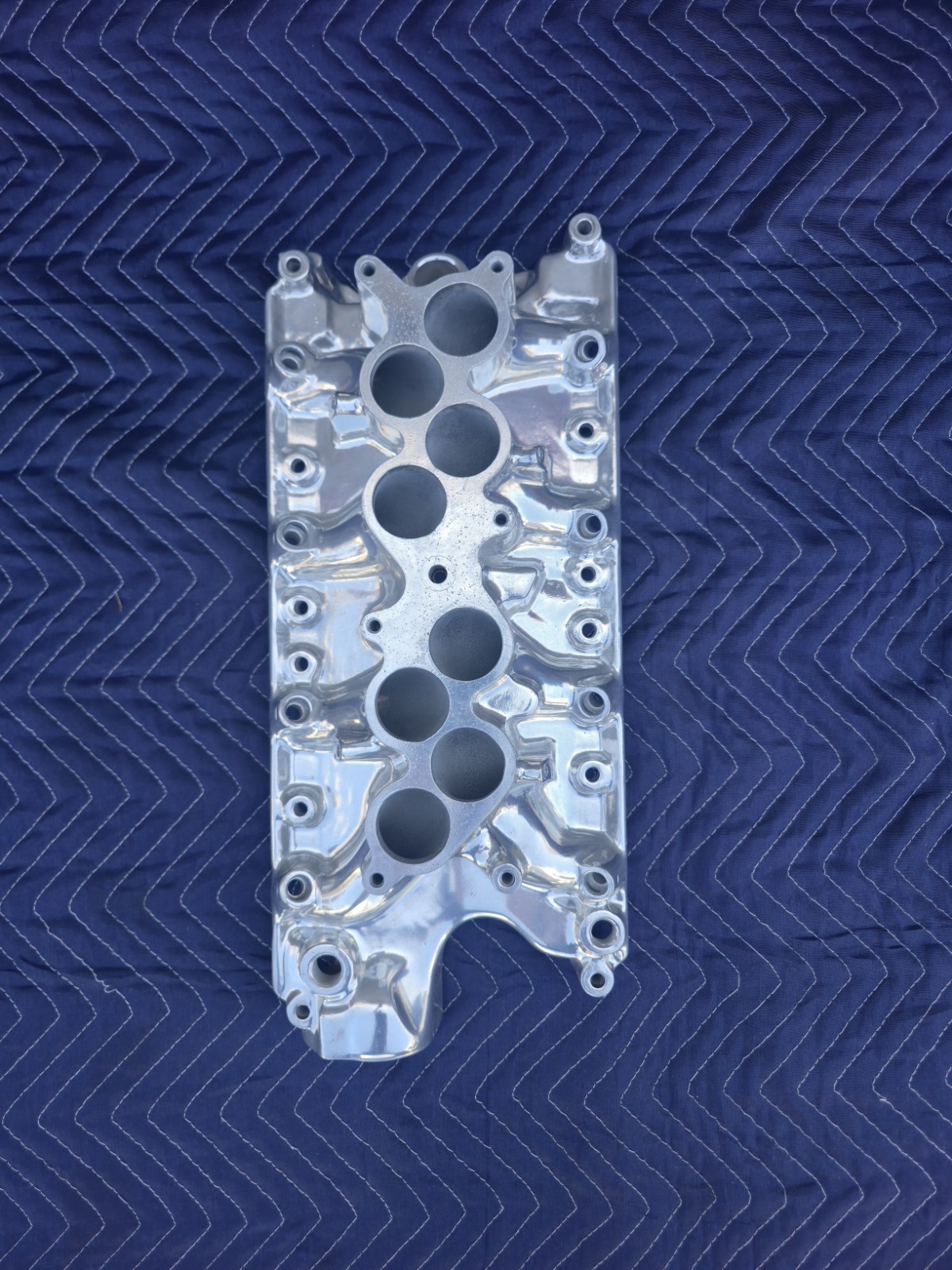 GT40 Cobra Intake Manifold Polished Mustang 5.0L Cobra Ford Motorsport NOS Rare GT40 Cobra Intake Manifold Polished Mustang 5.0L Cobra Ford Motorsport NOS Rare