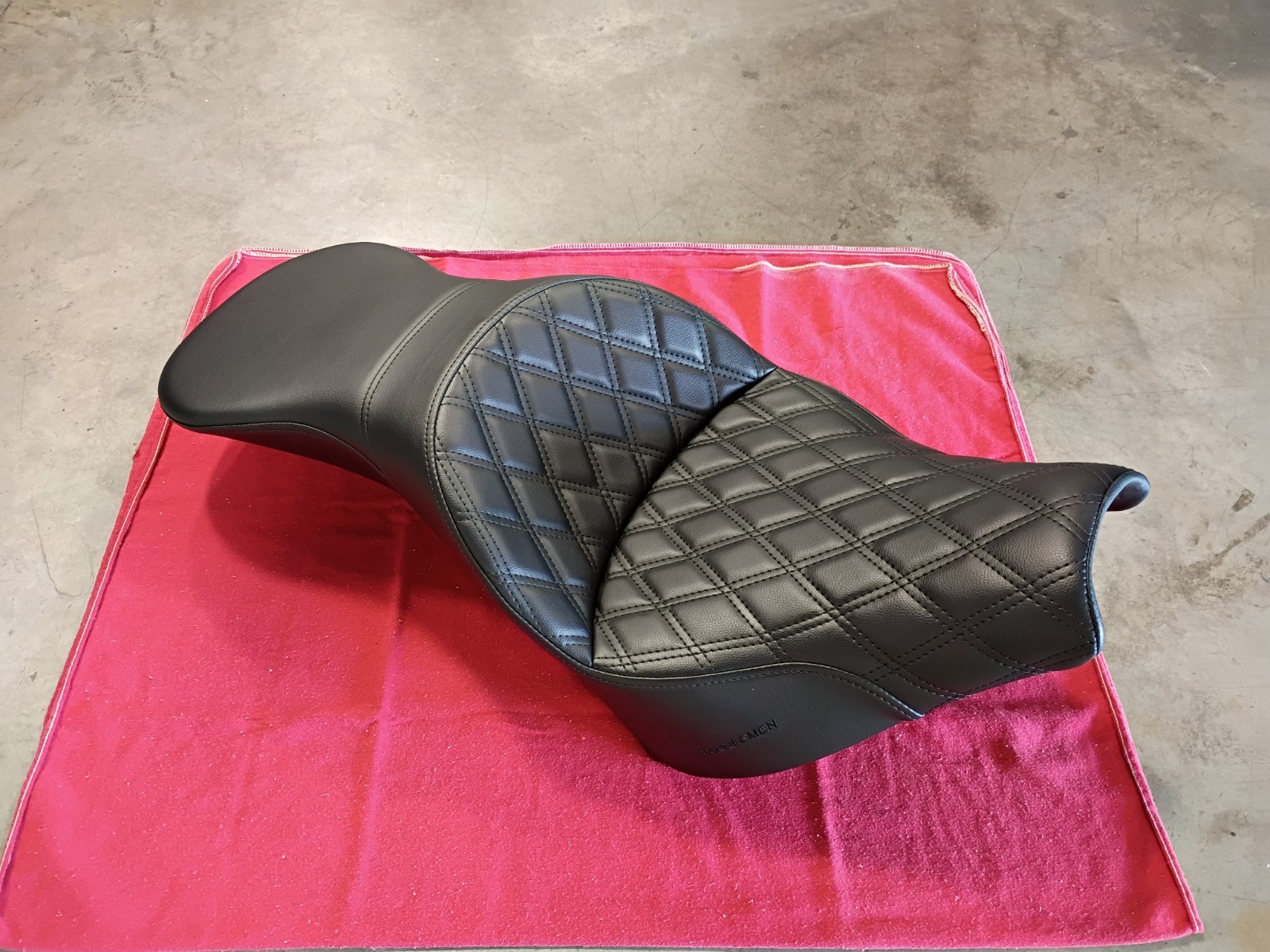 Saddlemen Explorer LS Seat For 2018 Up Street Bob And Softail Standard Used Saddlemen Explorer LS Seat For 2018 Up Street Bob And Softail Standard Used