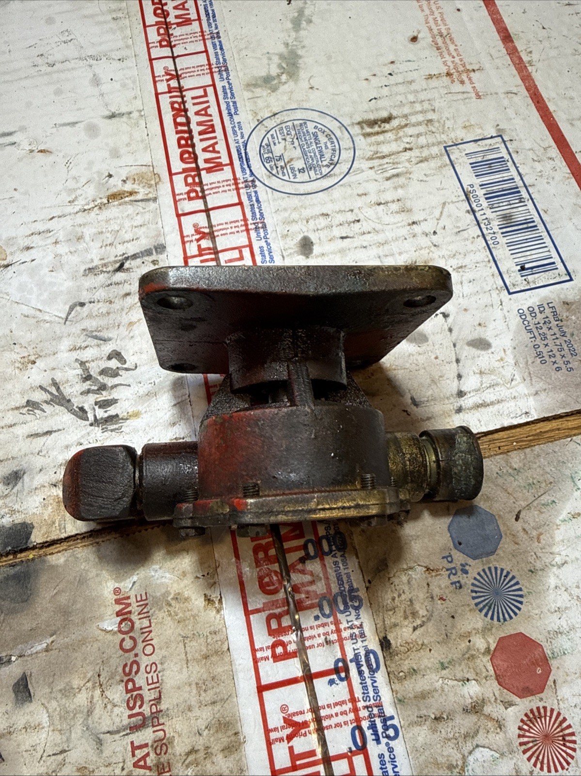 Westerbeke 8BT raw water pump Westerbeke 8BT raw water pump