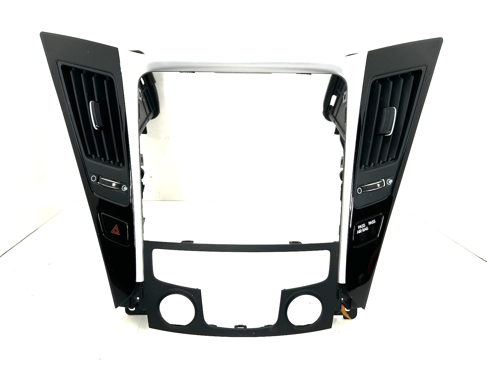2011 - 2014 Hyundai Sonata Center Dash Radio Trim Bezel w/Air Vents OEM