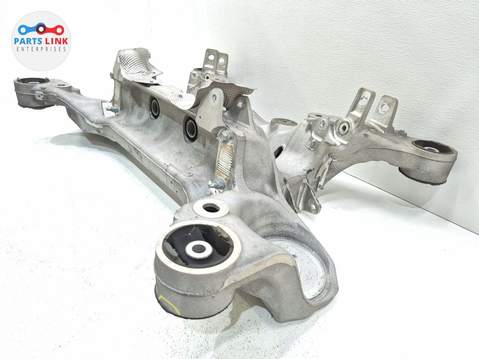 2018-22 RANGE ROVER L405 REAR SUBFRAME CRADLE CROSSMEMBER SWB L494 OEM
