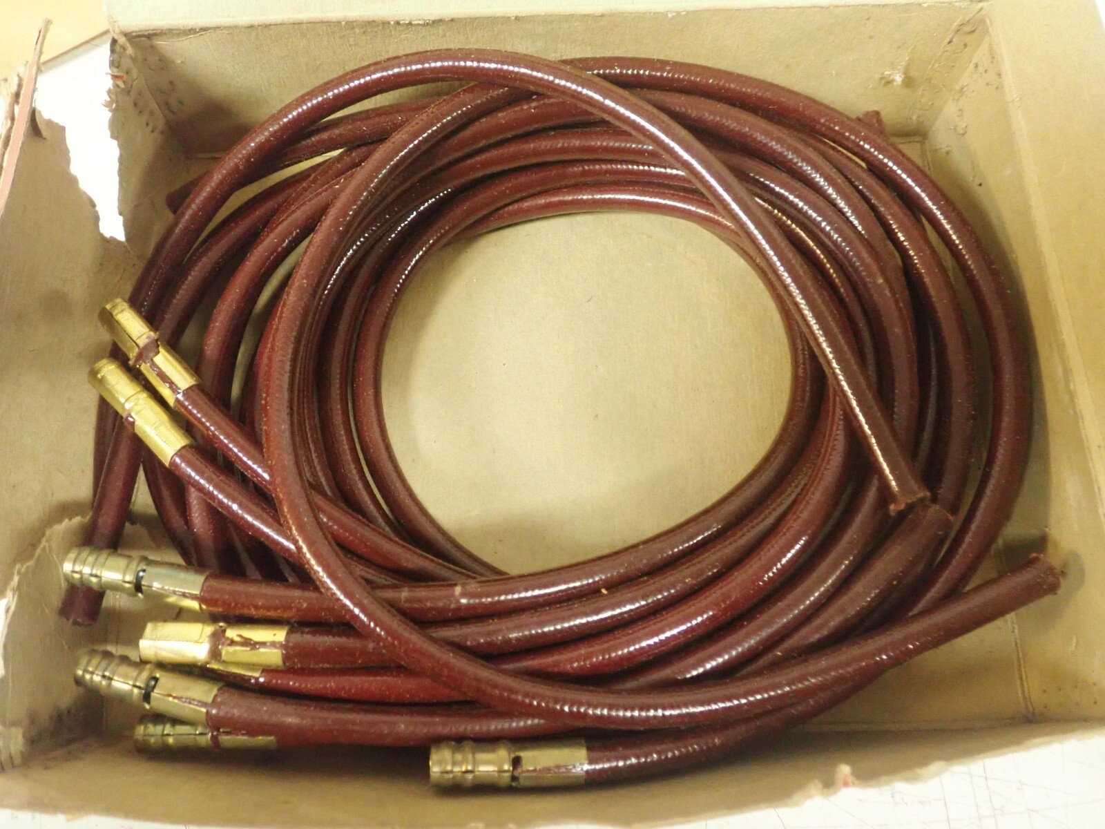 Vintage NORS 1932 -1942 Ford Flathead Spark Plug Wire Set Mercury 39-42 Wiry Joe Vintage NORS 1932 -1942 Ford Flathead Spark Plug Wire Set Mercury 39-42 Wiry Joe