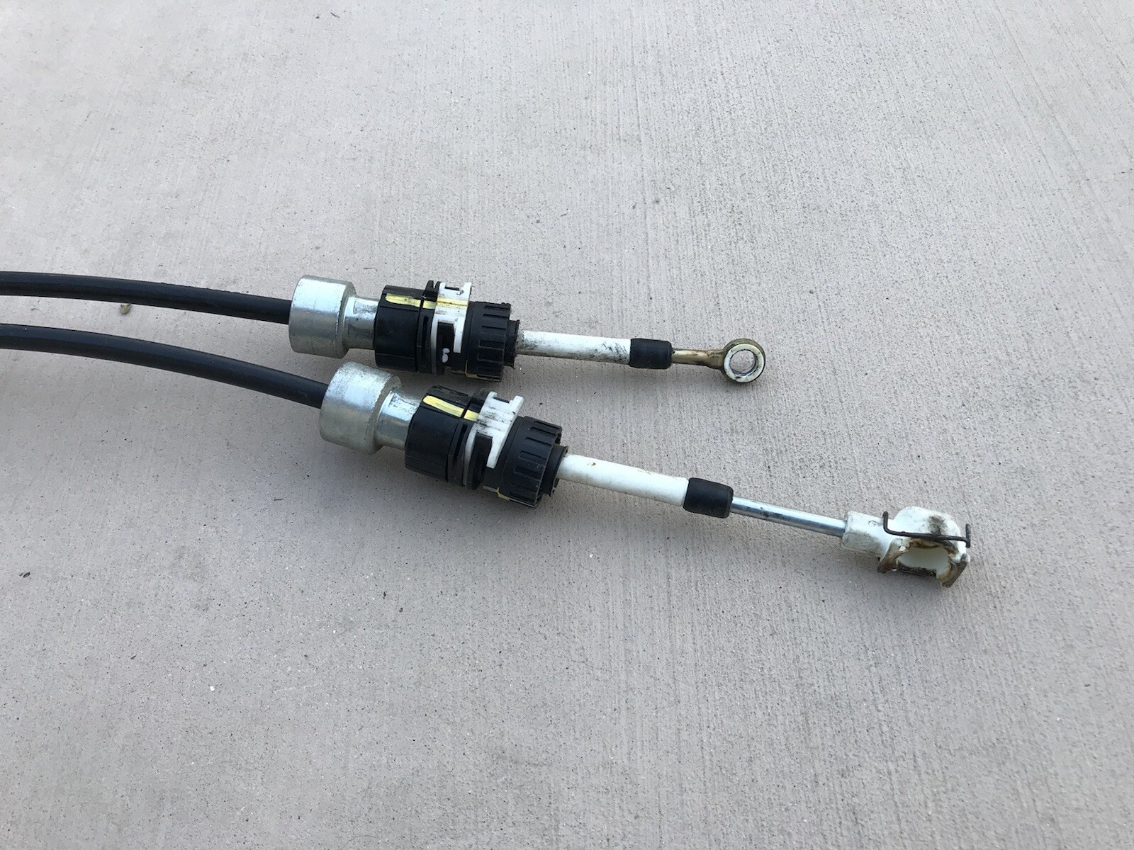 2003 2004 2005 2006 2007 2008 Toyota Matrix 5-Speed Manual Shift Cables OEM 2003 2004 2005 2006 2007 2008 Toyota Matrix 5-Speed Manual Shift Cables OEM
