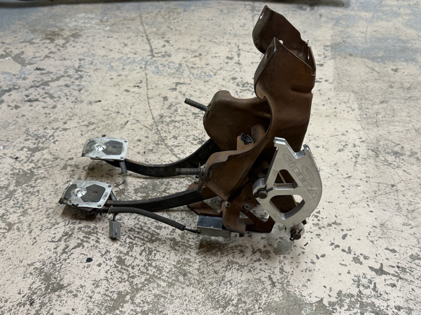 79-93 Mustang Manual Clutch Brake Pedal Assembly 5 Speed Billet Steeda Quadrant 79-93 Mustang Manual Clutch Brake Pedal Assembly 5 Speed Billet Steeda Quadrant