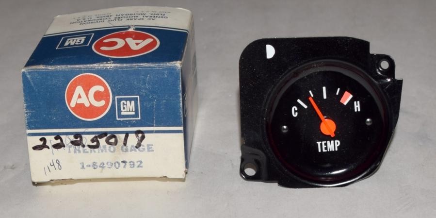 NOS 1973-78 CHEVROLET 10 20 30 SER.TRUCK PICKUP SUBURBN TEMPERATURE GAGE 6490792
