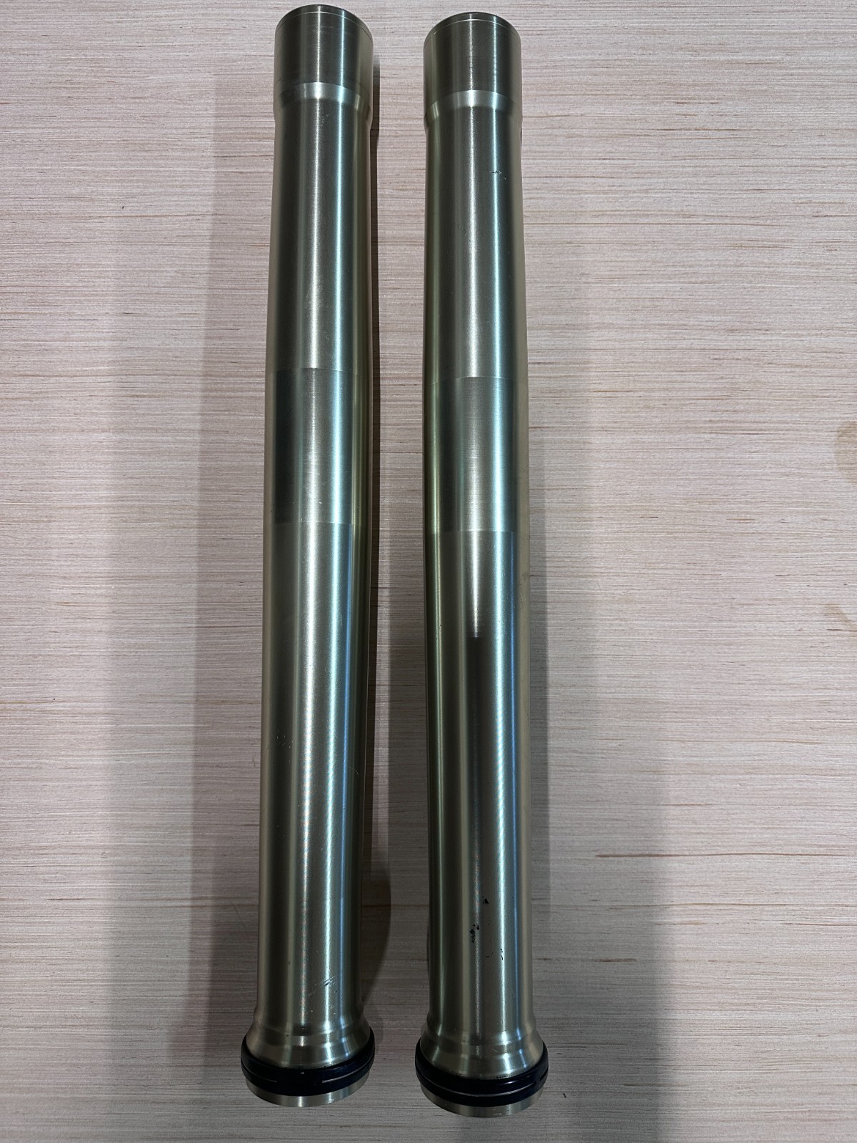Kayaba KYB Front Outer Fork Tubes For Yamaha YZ450F 2008-2009 2S2-23136-00-00 Kayaba KYB Front Outer Fork Tubes For Yamaha YZ450F 2008-2009 2S2-23136-00-00