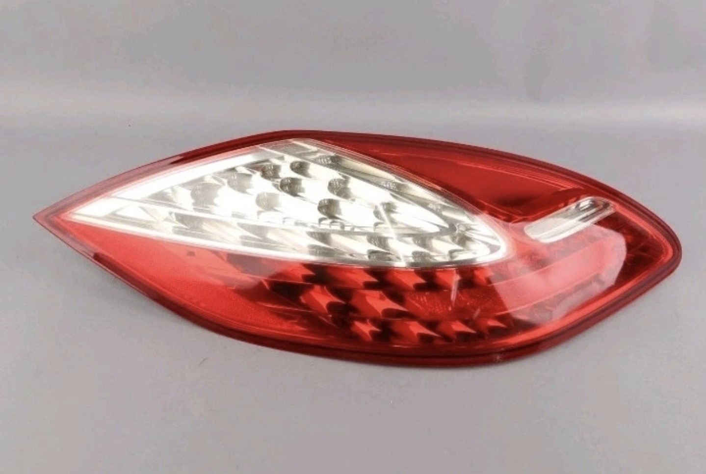 10-13 Porsche Panamera 970 4S GTS Right Passenger Side Tail Light Lamp OEM 10-13 Porsche Panamera 970 4S GTS Right Passenger Side Tail Light Lamp OEM