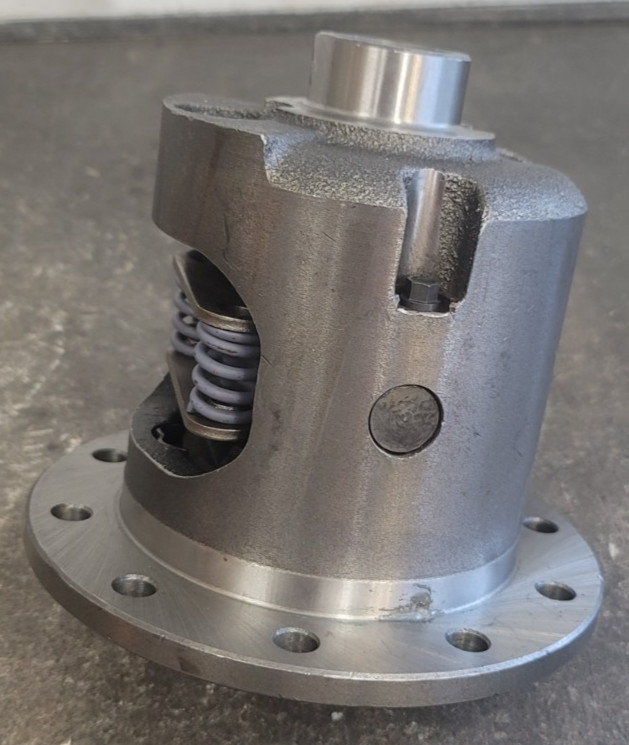 USED - GM 8.5\ USED - GM 8.5\