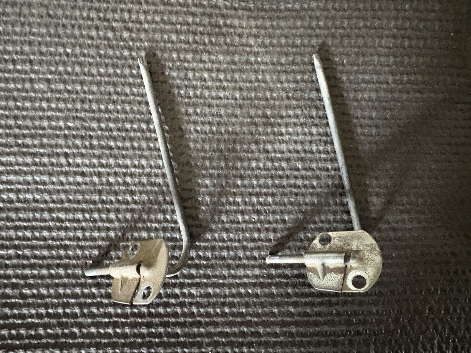 1968 1969 1970 Dodge Charger Plymouth B-Body windshield washer nozzles squirters 1968 1969 1970 Dodge Charger Plymouth B-Body windshield washer nozzles squirters