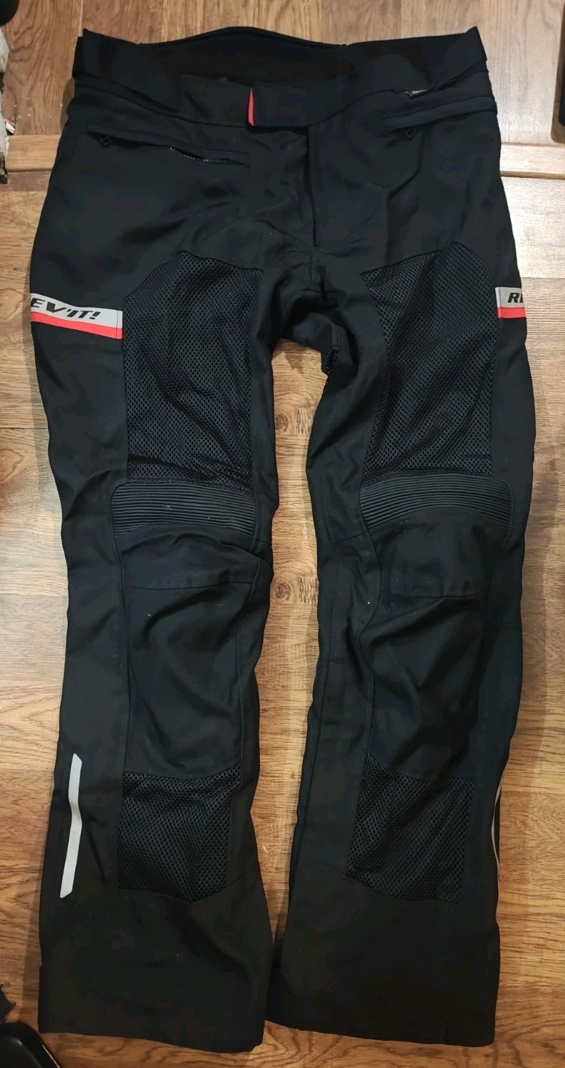 Rev'It Tornado 3 Motorcycle Racing Pants Men's XL Seeflex Knee Armor Black Rev'It Tornado 3 Motorcycle Racing Pants Men's XL Seeflex Knee Armor Black